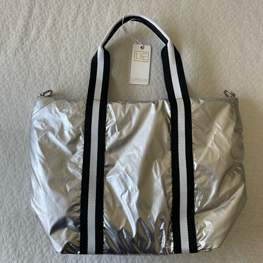 Urban Expressions silver chrome bag